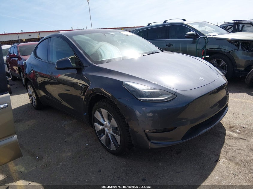 2021 Tesla Model 3 VIN 5YJ3E1ECXMF065484 IAAI salvage auction — SIDE, Salvage Title, sold $6,250 on 2026-07-30 (photo 1)
