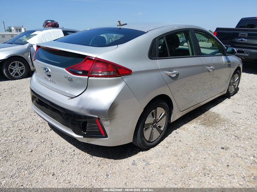 2018 Hyundai Ioniq VIN KMHC65LC1JU060325 IAAI salvage auction — WATER/FLOOD, Salvage (Ohio), sold $750 on 2026-07-14 (photo 4)