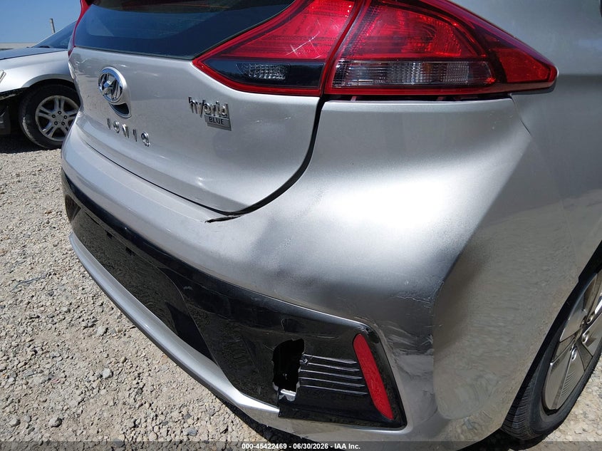 2018 Hyundai Ioniq VIN KMHC65LC1JU060325 IAAI salvage auction — WATER/FLOOD, Salvage (Ohio), sold $750 on 2026-07-14 (photo 6)