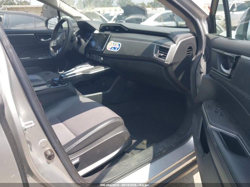 2018 Honda Clarity VIN JHMZC5F11JC015620 IAAI salvage auction — FRONT END, Salvage Title, sold $725 on 2026-07-29 (photo 5)
