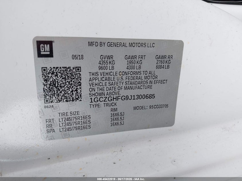 2018 Chevrolet VIN 1GCZGHFG9J1300685 IAAI salvage auction — NORMAL WEAR, SF97 (Florida), sold $25 on 2026-09-09 (photo 9)