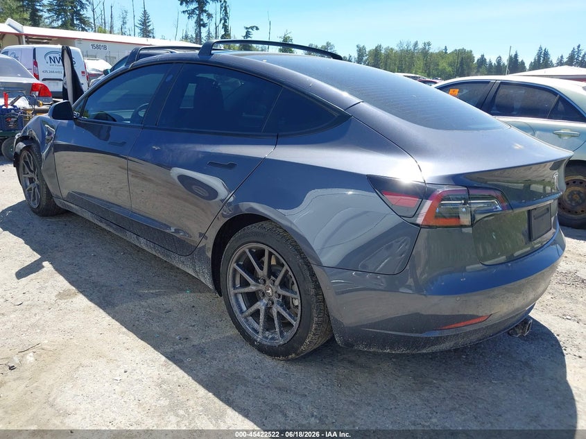 2022 Tesla Model 3 VIN 5YJ3E1EB0NF170883 IAAI salvage auction — LEFT FRONT, Salvage Title, sold $25 on 2026-08-30 (photo 3)