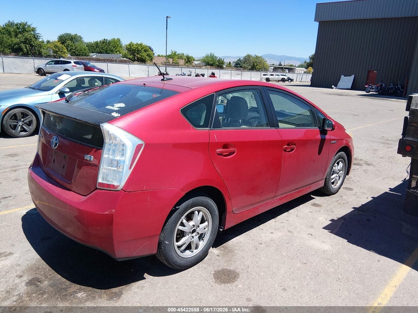 2011 Toyota Prius VIN JTDKN3DU4B0261384 IAAI salvage auction — NORMAL WEAR, Clear (Washington), sold $750 on 2026-07-24 (photo 4)