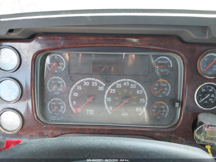 2018 Freightliner 114sd VIN 3ALHG3DV2JDJW4577 IAAI salvage auction — Burn Engine, Mv-907A (New York), sold $11,250 on 2026-08-19 (photo 6)