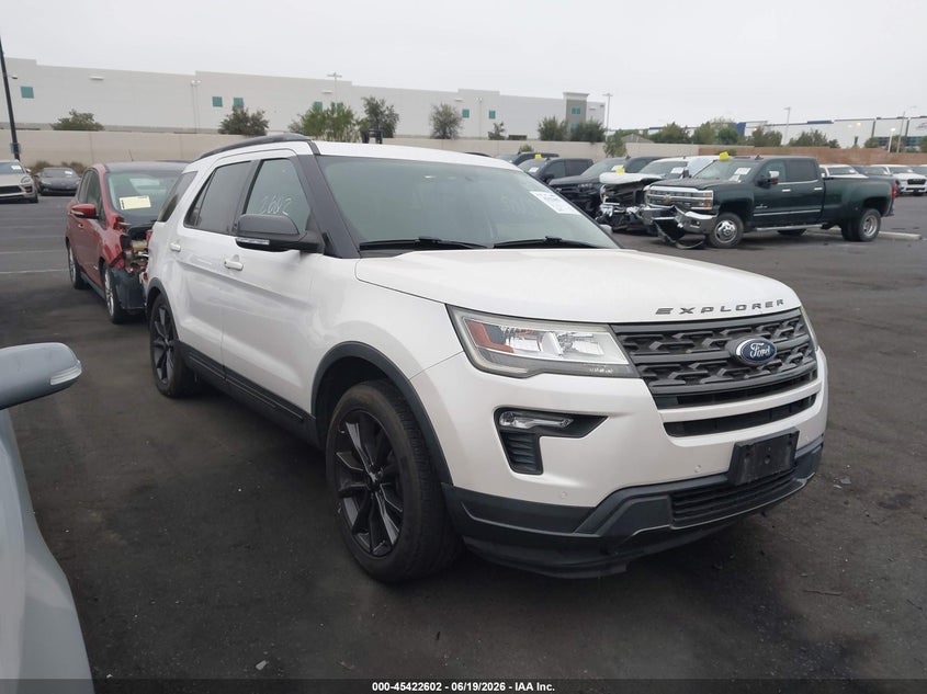 2018 Ford Explorer VIN 1FM5K7D84JGA80528 IAAI salvage auction — LEFT REAR, Salvage Title, sold $2,250 on 2026-07-24 (photo 1)