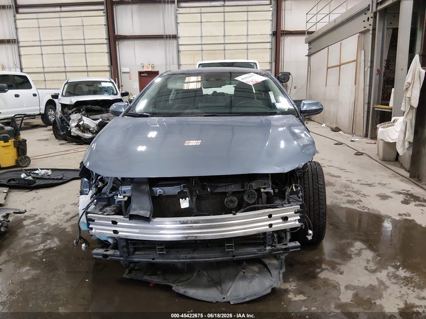 2022 Toyota Corolla VIN JTDEAMDE3NJ037271 IAAI salvage auction — FRONT END, Salvage Title, sold $4,500 on 2026-07-23 (photo 6)