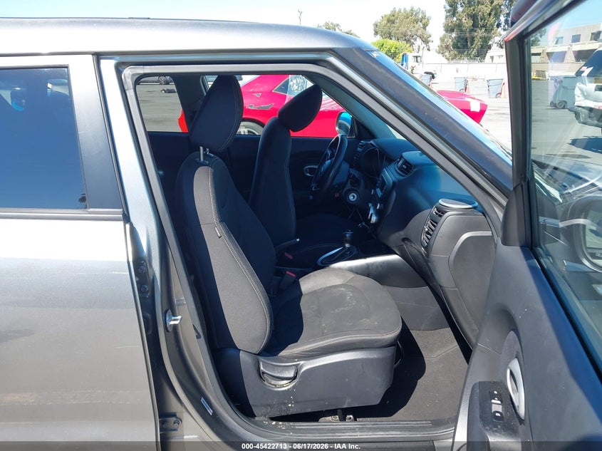 2014 Kia Soul VIN KNDJN2A28E7102212 IAAI salvage auction — NORMAL WEAR, Salvage Title - Dealer (California), sold $1,150 on 2026-07-06 (photo 5)