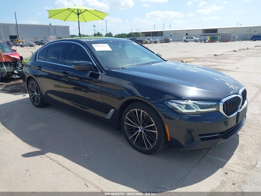 2023 BMW VIN WBA53BH05PCM46549 IAAI salvage auction — UNDERCARRIAGE, Salvage Title, sold $10,400 on 2026-07-30 (photo 1)