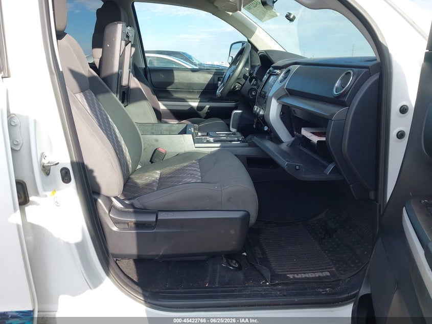 2019 Toyota Tundra VIN 5TFRM5F16KX136197 IAAI salvage auction — REAR END, Salvage (Tennessee), sold $7,300 on 2026-07-29 (photo 5)
