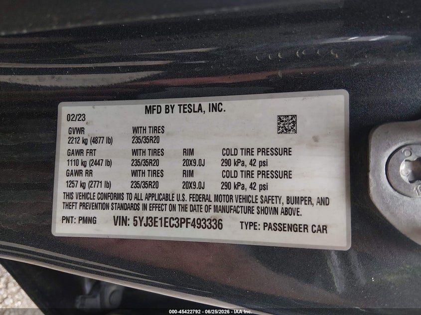 2023 Tesla Model 3 VIN 5YJ3E1EC3PF493336 IAAI salvage auction — RIGHT SIDE, Salvage Title, sold $25 on 2026-08-28 (photo 9)