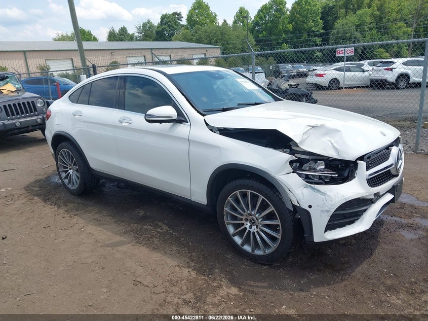 2021 Mercedes-benz Glc VIN W1N0J8EB5MF910440 IAAI salvage auction — FRONT END, Salvage Title, sold $14,800 on 2026-07-26 (photo 1)