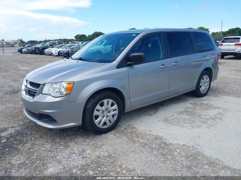 2018 Dodge Grand caravan VIN 2C4RDGBG7JR313181 IAAI salvage auction — NORMAL WEAR, Sf97 (Florida), sold $11,600 on 2026-08-13 (photo 2)