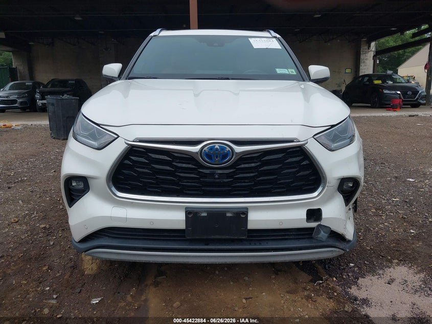 2021 Toyota Highlander VIN 5TDEBRCH2MS036362 IAAI salvage auction — FRONT END, Salvage Title, sold $24,600 on 2026-07-17 (photo 6)