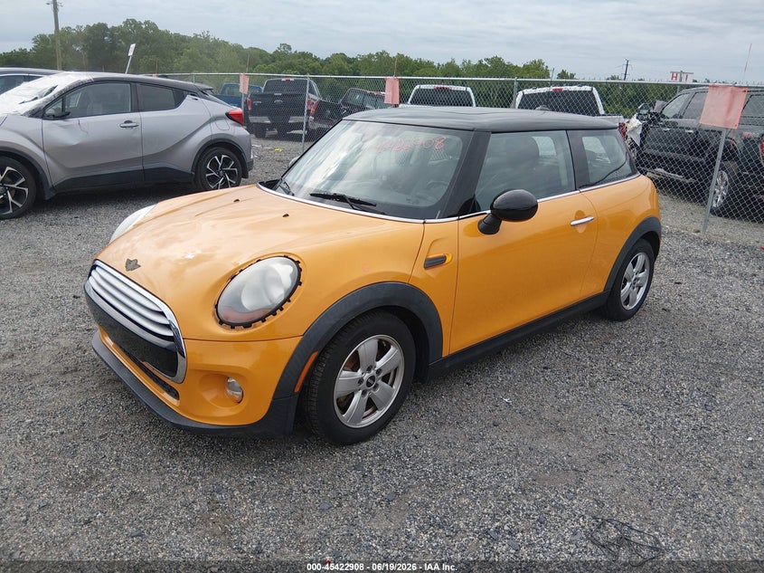 2015 Mini Hard top VIN WMWXM5C5XFT940317 IAAI salvage auction — RIGHT FRONT, Salvage Title, sold $1,100 on 2026-07-30 (photo 2)