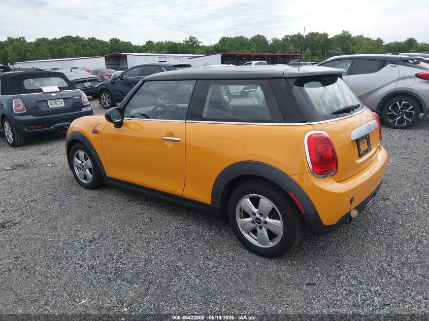 2015 Mini Hard top VIN WMWXM5C5XFT940317 IAAI salvage auction — RIGHT FRONT, Salvage Title, sold $1,100 on 2026-07-30 (photo 3)