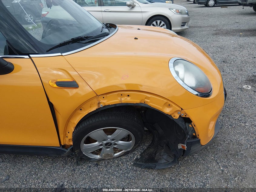 2015 Mini Hard top VIN WMWXM5C5XFT940317 IAAI salvage auction — RIGHT FRONT, Salvage Title, sold $1,100 on 2026-07-30 (photo 6)