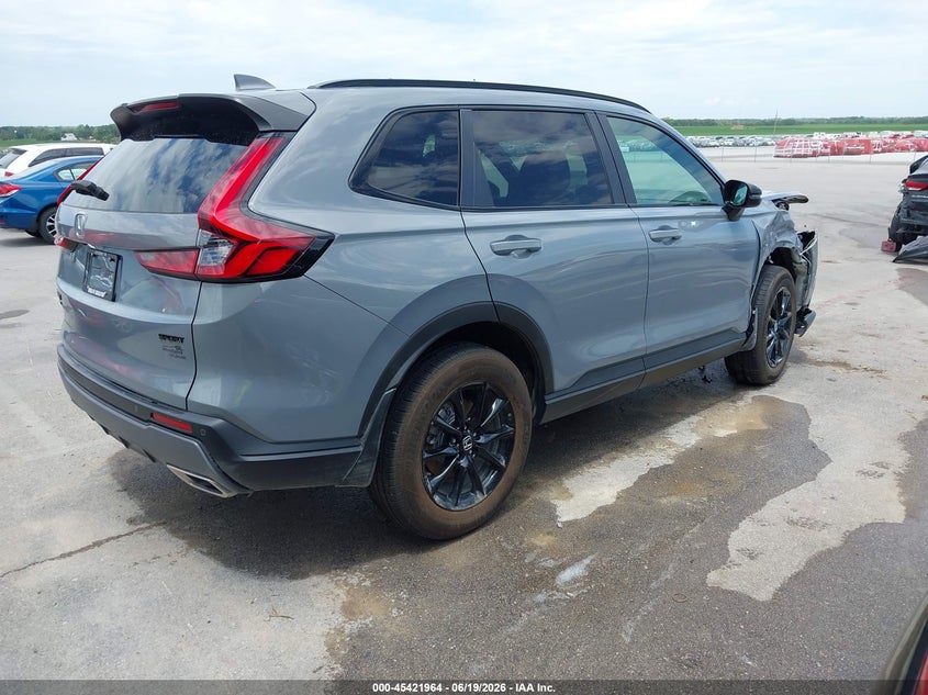2026 Honda Cr-v VIN 7FARS6H82TE087666 IAAI salvage auction — SIDE, Salvage Title, sold $15,700 on 2026-08-01 (photo 4)