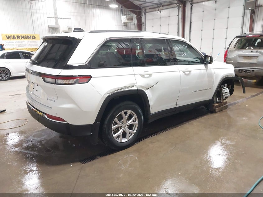 2022 Jeep Grand cherokee VIN 1C4RJHBG1N8539815 IAAI salvage auction — RIGHT SIDE, Salvage (North Dakota), sold $10,500 on 2026-08-23 (photo 4)