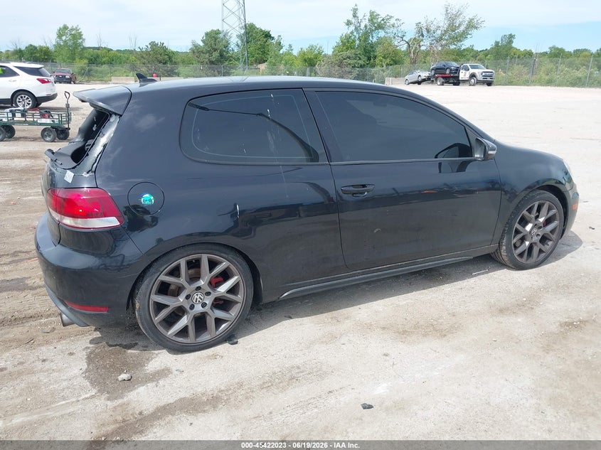 2010 Volkswagen Gti VIN WVWFV7AJ1AW398524 IAAI salvage auction — LEFT REAR, Clear (Wisconsin), sold $1,100 on 2026-07-24 (photo 4)