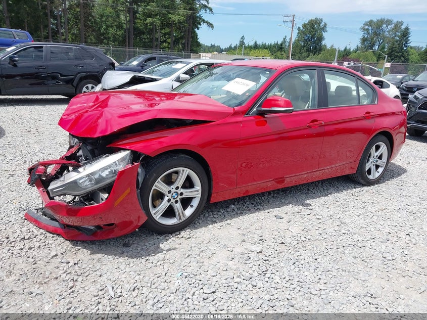 2014 BMW 3er VIN WBA3D3C57EK157057 IAAI salvage auction — FRONT END, Salvage Title, sold $800 on 2026-07-22 (photo 2)