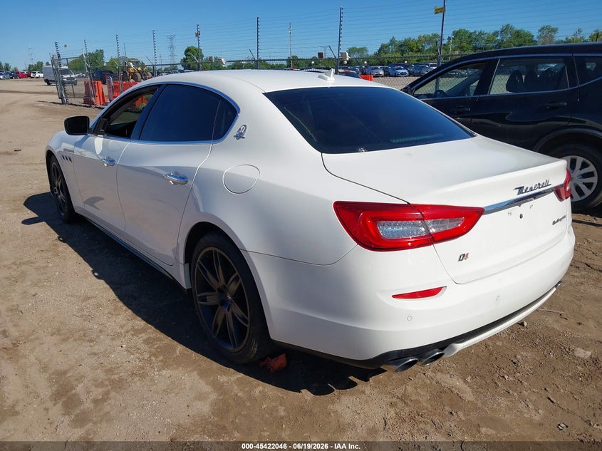 2015 Maserati Quattroporte VIN ZAM56RRA8F1142101 IAAI salvage auction — NORMAL WEAR, Clear (Illinois), sold $2,150 on 2026-07-15 (photo 3)