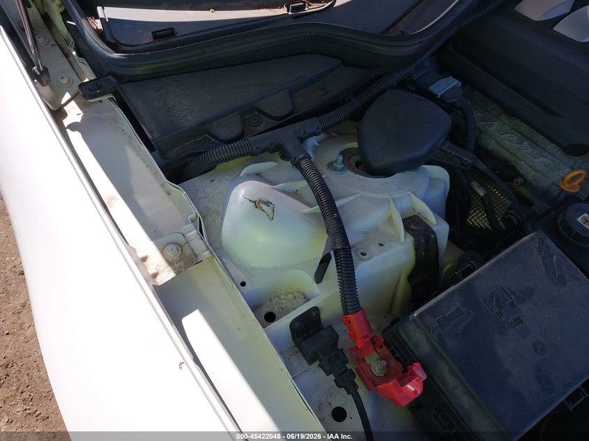2015 Maserati Quattroporte VIN ZAM56RRA8F1142101 IAAI salvage auction — NORMAL WEAR, Clear (Illinois), sold $2,150 on 2026-07-15 (photo 6)