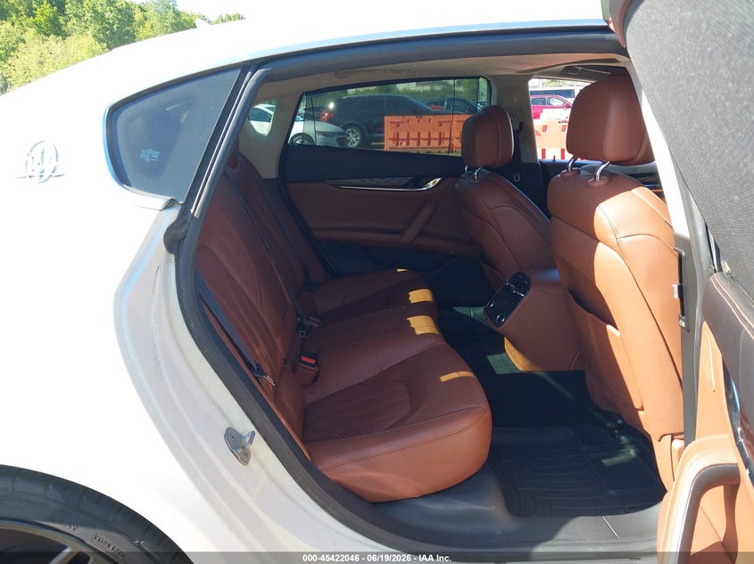 2015 Maserati Quattroporte VIN ZAM56RRA8F1142101 IAAI salvage auction — NORMAL WEAR, Clear (Illinois), sold $2,150 on 2026-07-15 (photo 8)