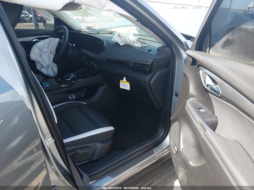 2024 Buick Envision VIN LRBFZPE49RD015993 IAAI salvage auction — FRONT END, Salvage Title, sold $3,200 on 2026-09-10 (photo 5)