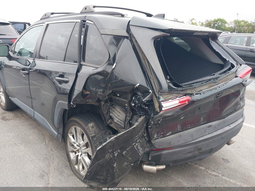 2020 Toyota Rav4 VIN 2T3C1RFV5LW087511 IAAI salvage auction — REAR END, Salvage (California), sold $7,575 on 2026-07-30 (photo 6)