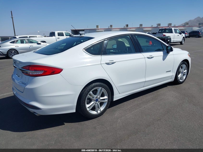 2018 Ford Fusion VIN 3FA6P0UU5JR212743 IAAI salvage auction — NORMAL WEAR, Sf97 (Nevada), sold $10,700 on 2026-07-28 (photo 4)