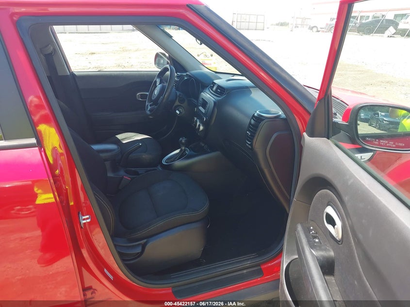 2015 Kia Soul VIN KNDJP3A53F7781513 IAAI salvage auction — NORMAL WEAR, Clear (Georgia), sold $600 on 2026-07-30 (photo 5)