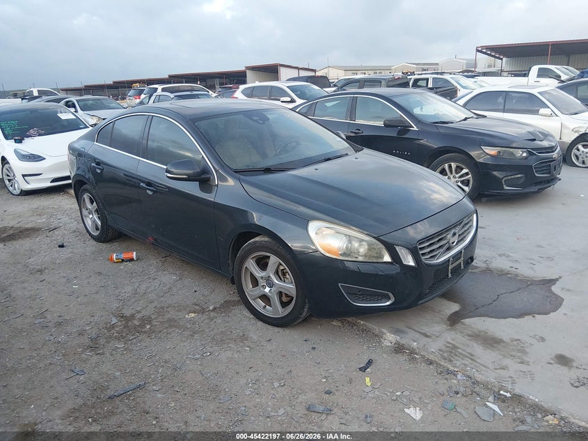 2013 Volvo S60 VIN YV1612FS7D2210174 IAAI salvage auction — HAIL, Nrc Lienholder Repossession Paperwork (Texas), sold $725 on 2026-08-04 (photo 1)