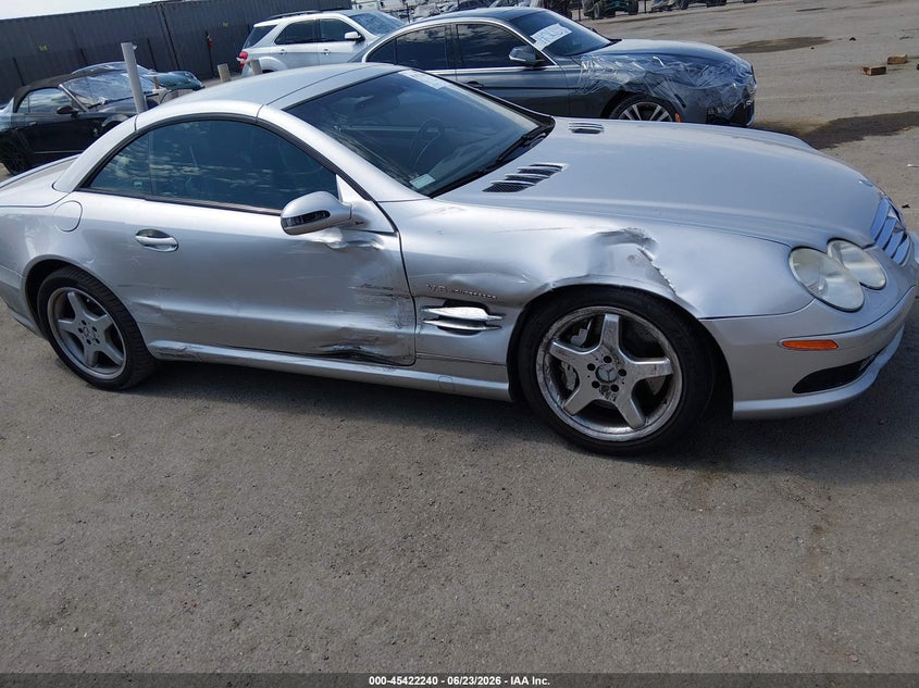 2003 Mercedes-benz Sl-klasse amg VIN WDBSK74FX3F037129 IAAI salvage auction — SIDE, Salvage (California), sold $7,875 on 2026-08-17 (photo 6)