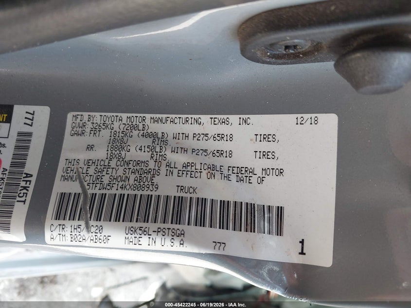 2019 Toyota Tundra VIN 5TFDW5F14KX808939 IAAI salvage auction — LEFT SIDE, Salvage Title, sold $12,550 on 2026-07-16 (photo 9)
