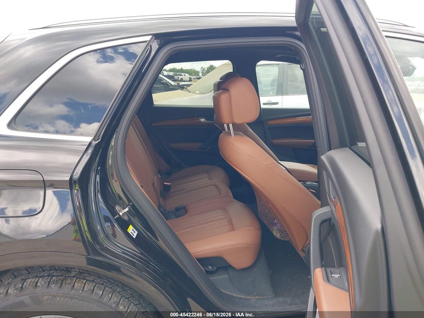 2021 Audi Q5 VIN WA1AAAFY0M2090338 IAAI salvage auction — FRONT END, Salvage Title, sold $7,100 on 2026-07-26 (photo 8)
