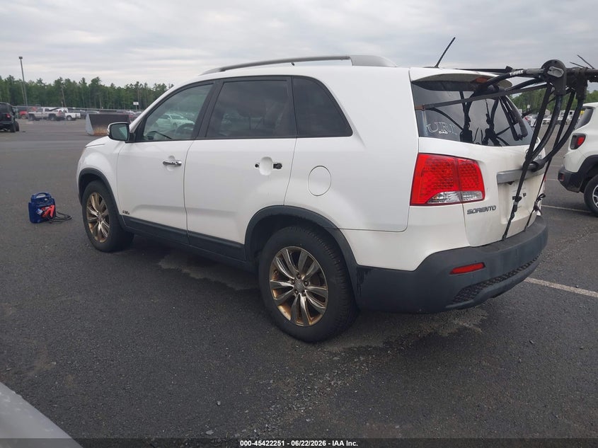2011 Kia Sorento VIN 5XYKUDA2XBG036666 IAAI salvage auction — NORMAL WEAR, Clear (New York), sold $575 on 2026-07-23 (photo 3)