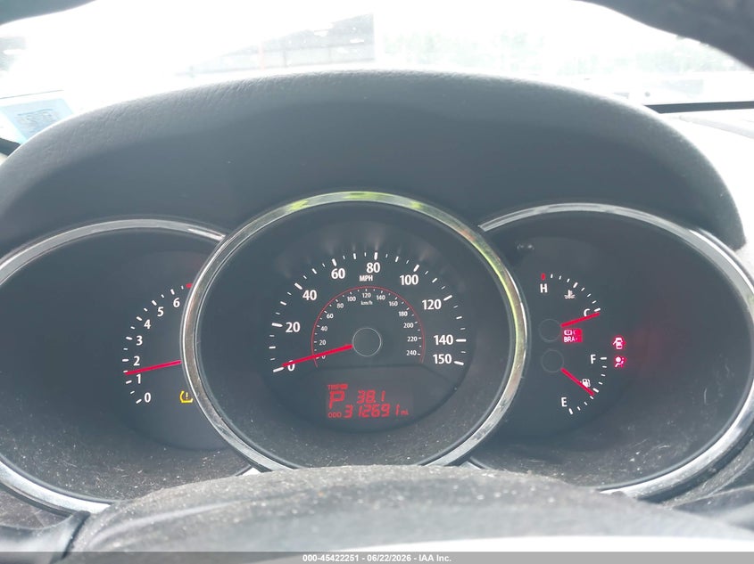 2011 Kia Sorento VIN 5XYKUDA2XBG036666 IAAI salvage auction — NORMAL WEAR, Clear (New York), sold $575 on 2026-07-23 (photo 7)
