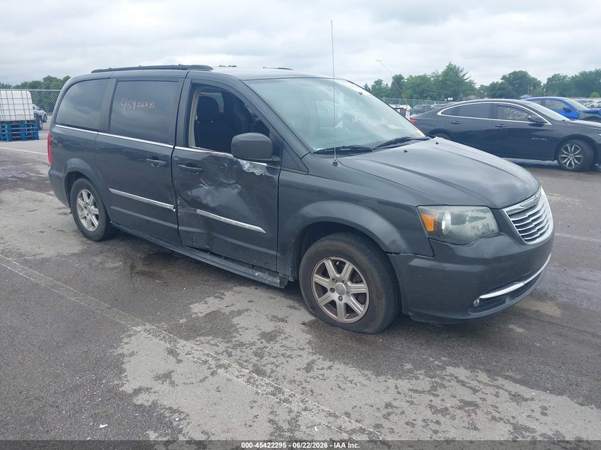 2011 Chrysler Town & country VIN 2A4RR5DG3BR720171 IAAI salvage auction — RIGHT SIDE, Clear (Indiana), sold $350 on 2026-07-18 (photo 1)