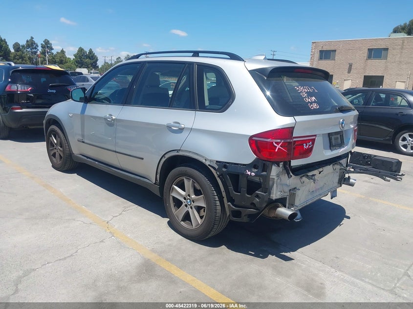 2013 BMW X5 VIN 5UXZV4C50D0G56830 IAAI salvage auction — REAR END, Salvage (California), sold $2,650 on 2026-07-06 (photo 3)