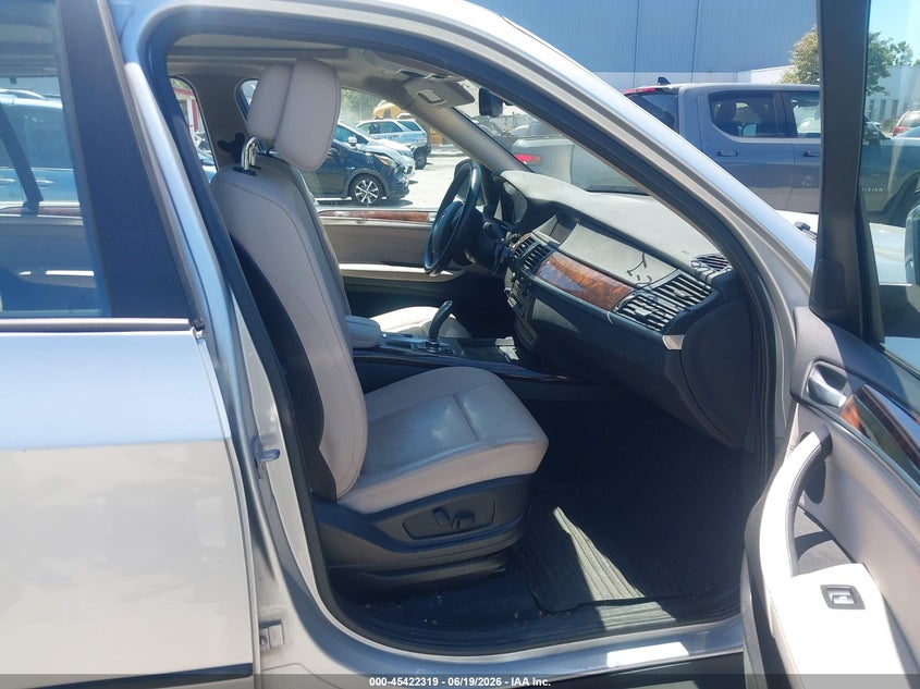 2013 BMW X5 VIN 5UXZV4C50D0G56830 IAAI salvage auction — REAR END, Salvage (California), sold $2,650 on 2026-07-06 (photo 5)