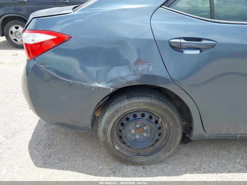 2015 Toyota Corolla VIN 5YFBURHE9FP227199 IAAI salvage auction — NORMAL WEAR, Original (Texas), sold $2,200 on 2026-07-15 (photo 6)