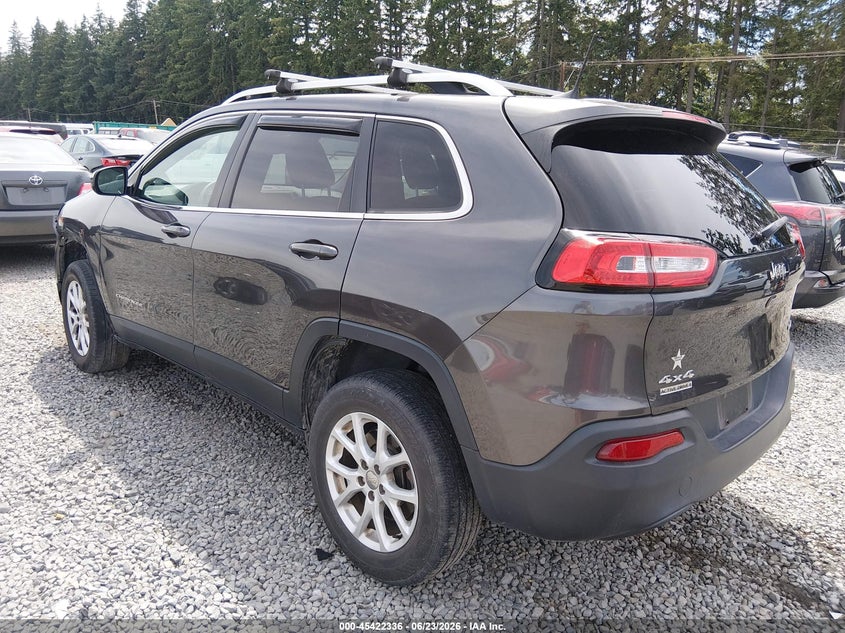2017 Jeep Cherokee VIN 1C4PJMCB5HW657885 IAAI salvage auction — LEFT FRONT, Salvage Title, sold $2,800 on 2026-08-19 (photo 3)