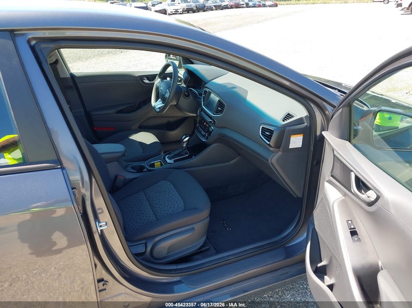 2019 Hyundai Ioniq hybrid VIN KMHC65LCXKU107725 IAAI salvage auction — NORMAL WEAR, Sf97 (Maryland), sold $575 on 2026-07-21 (photo 5)