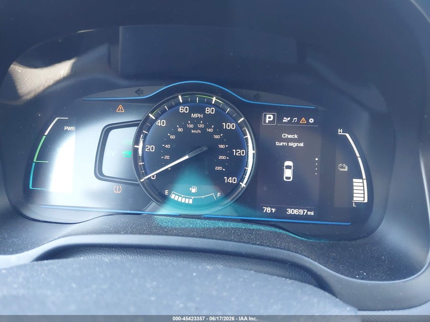 2019 Hyundai Ioniq hybrid VIN KMHC65LCXKU107725 IAAI salvage auction — NORMAL WEAR, Sf97 (Maryland), sold $575 on 2026-07-21 (photo 7)