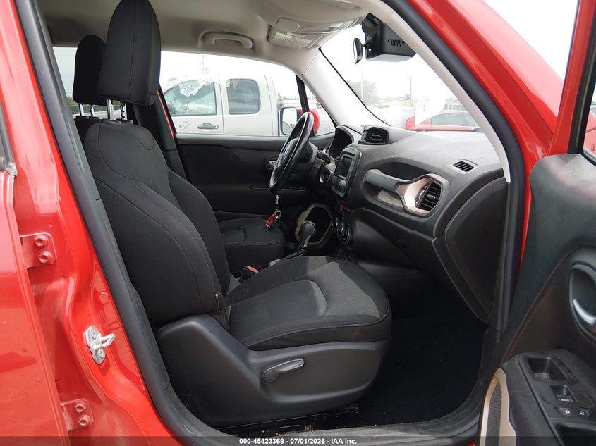 2015 Jeep Renegade VIN ZACCJABT1FPC34044 IAAI salvage auction — HAIL, Salvage (Kansas), sold $2,150 on 2026-08-01 (photo 5)