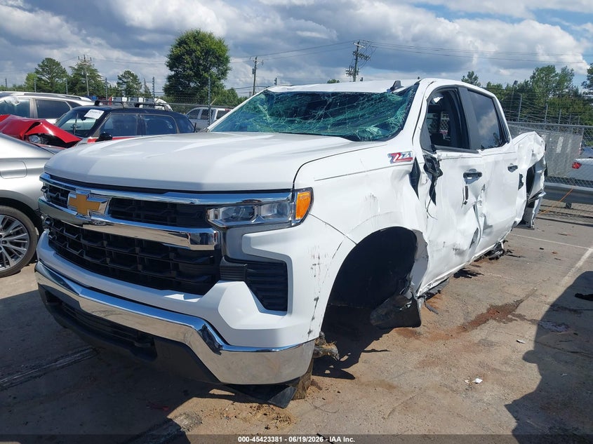 2025 Chevrolet Silverado VIN 2GCUKDED0S1139552 IAAI salvage auction — ROLLOVER, Salvage Title, sold $4,650 on 2026-08-24 (photo 2)