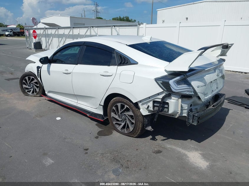 2018 Honda Civic VIN 19XFC2F72JE015061 IAAI salvage auction — FRONT END, Rebuildable (Florida), sold $1,500 on 2026-08-03 (photo 3)
