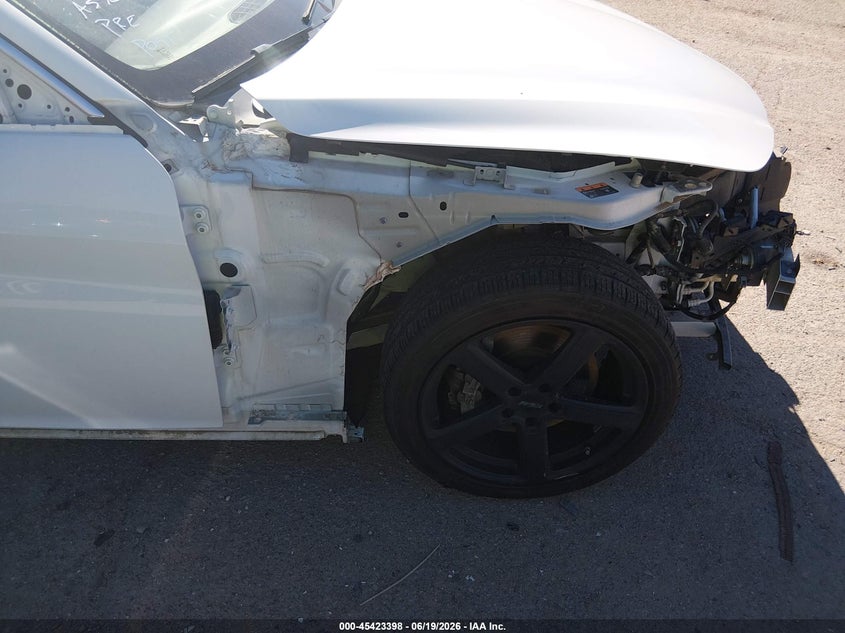 2017 Alfa romeo Giulia VIN ZARFAEBN6H7553869 IAAI salvage auction — FRONT END, Wait Title, sold $4,100 on 2026-09-14 (photo 6)