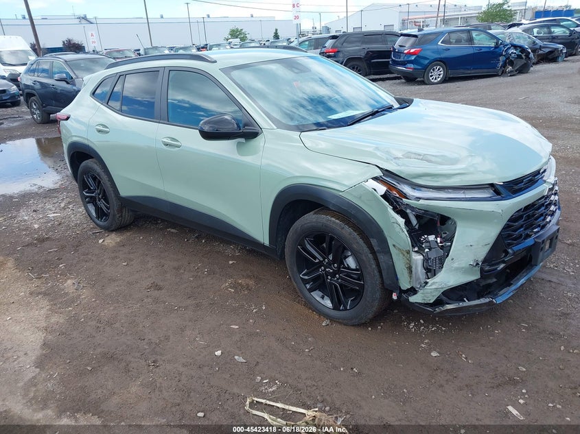 2025 Chevrolet Trax VIN KL77LKEP1SC155940 IAAI salvage auction — FRONT END, Mv-907A (New York), sold $5,800 on 2026-08-02 (photo 1)