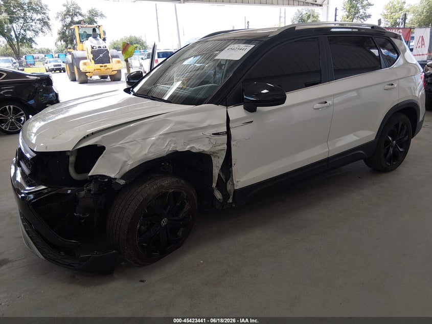 2023 Volkswagen Taos VIN 3VVEX7B21PM373940 IAAI salvage auction — LEFT FRONT, Rebuildable (Florida), sold $4,650 on 2026-07-11 (photo 2)